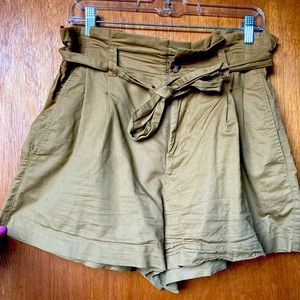 Madewell Paperbag Short